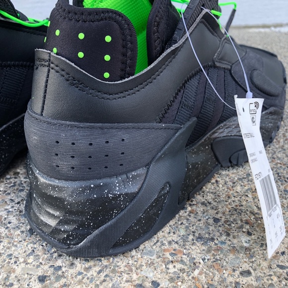 Adidas Originals Mens Streetball 'Black Solar Green' Shoes - Picture 3 of 10